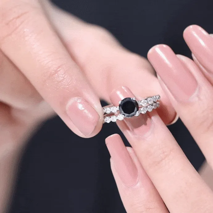 1.25 CT Minimal Black Onyx and Diamond Bridal Ring Set in Gold