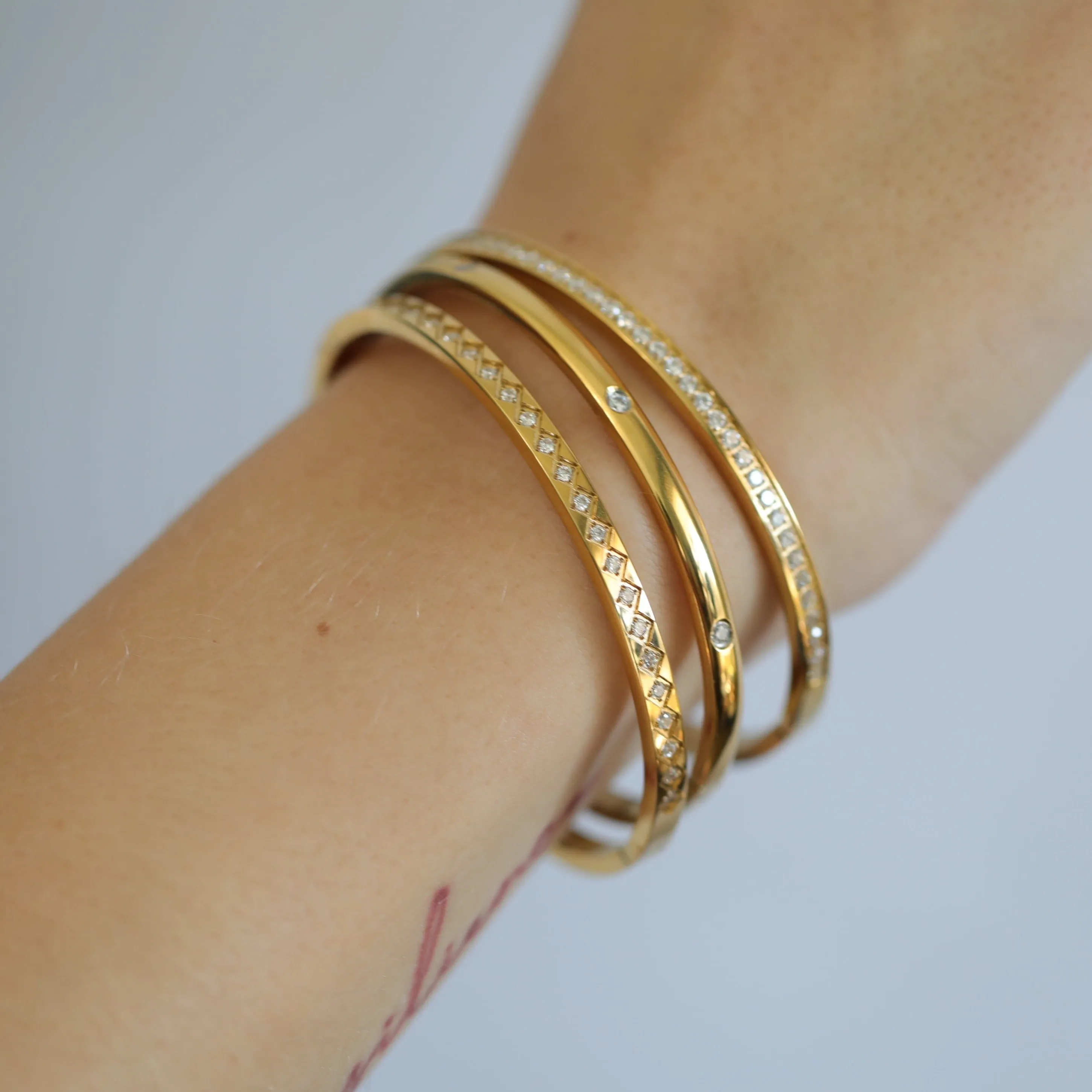 18K Gold-Filled Zirconia Bangle