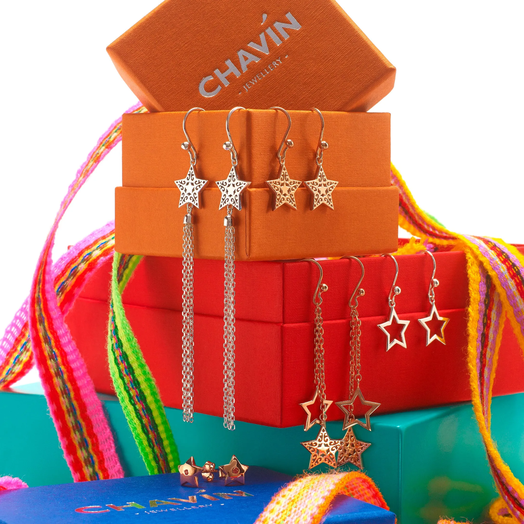 70%  DISCOUNT Glittering 18ct Rose Gold Vermeil  Filigree Charm  Star Bracelet