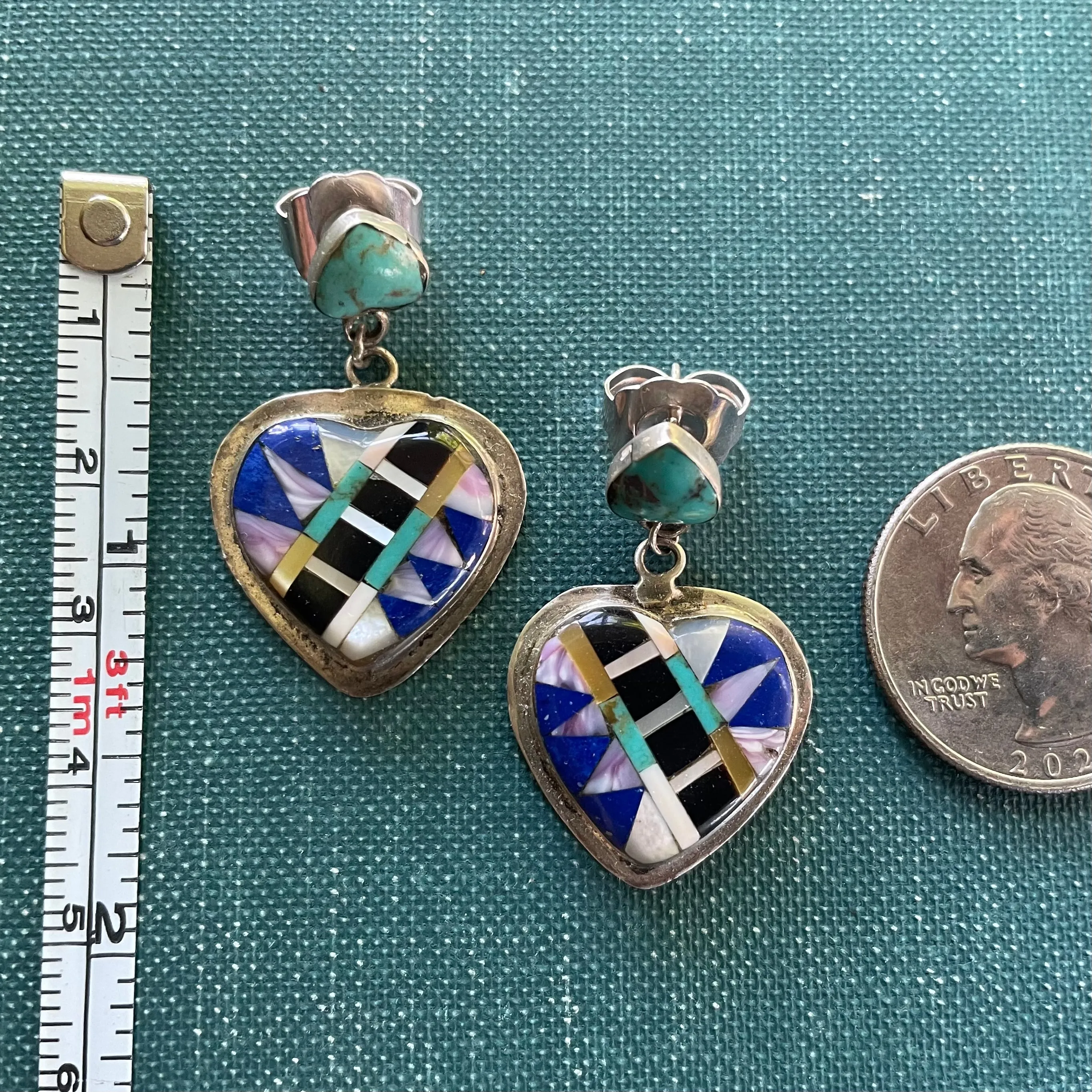 Amazing 1990s Vintage Inlay Heart Earrings