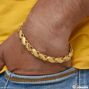 Excellent Design Gold Plated Kohli Bracelet for Men - Style D337