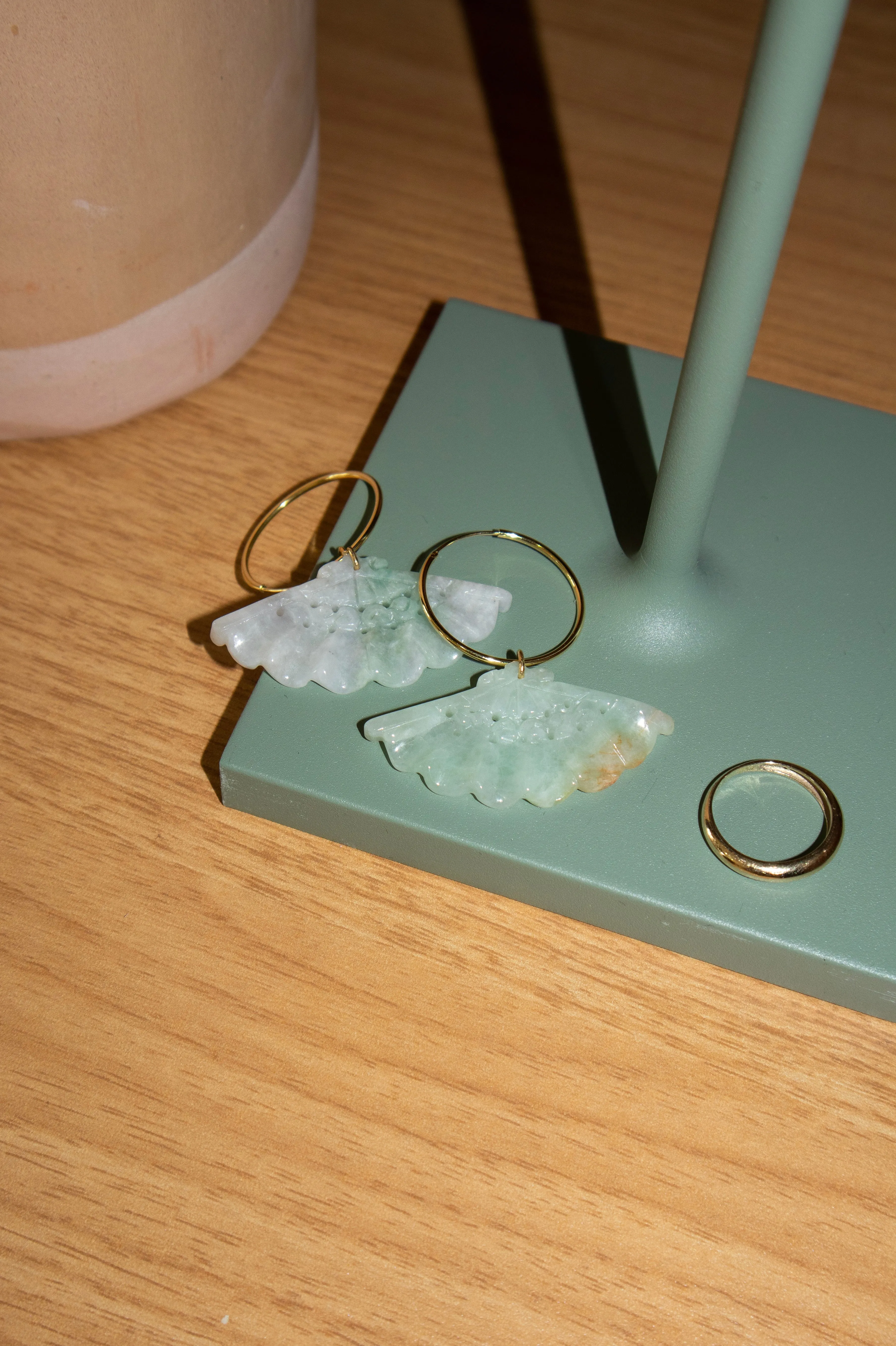 Fan — Jade pendant earrings