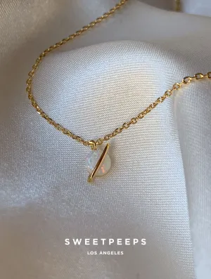 Galactica Tiny Opal Necklace