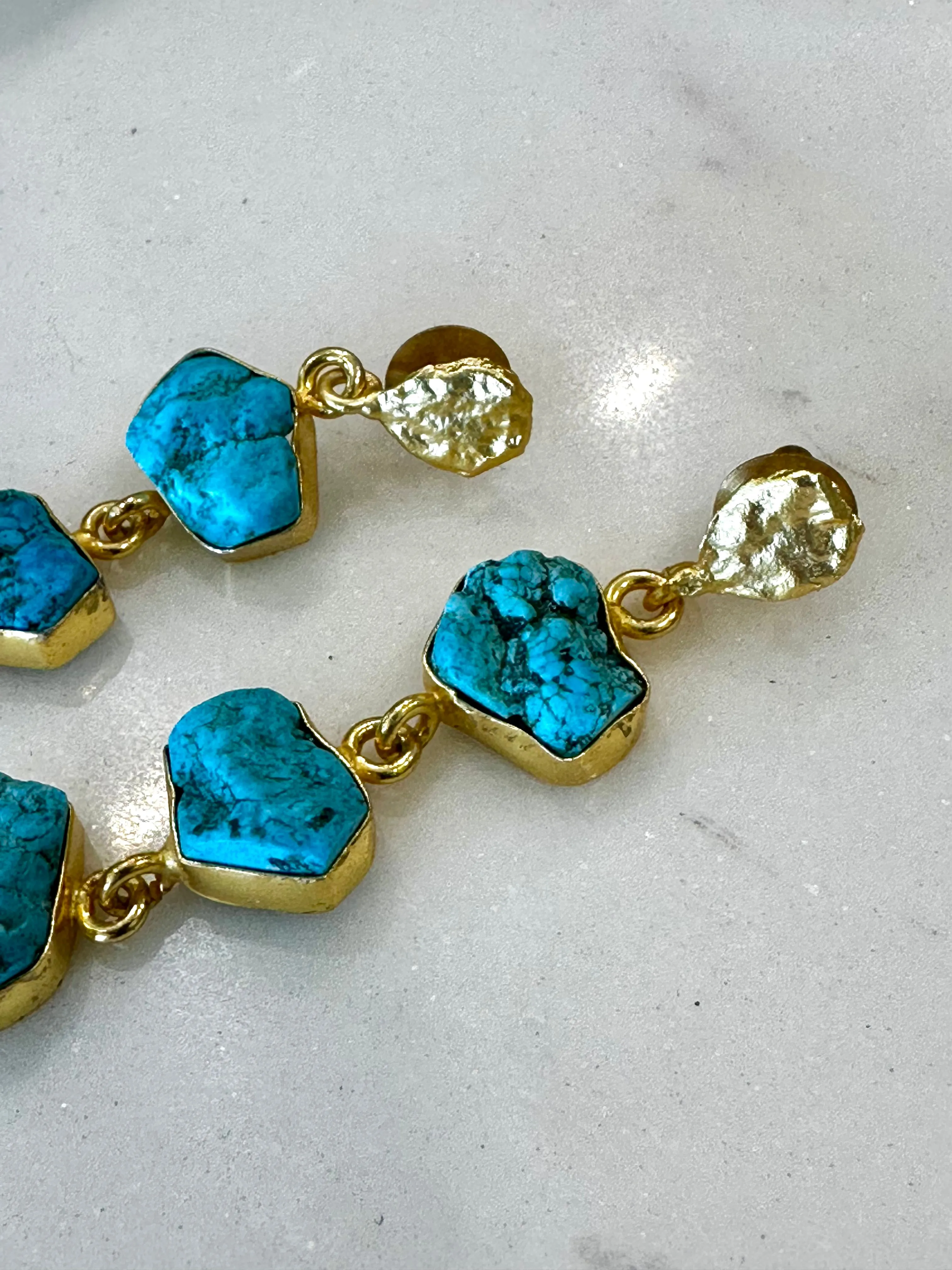 Gemajesty 3 Tier Raw Turquoise Drop Gold Earring