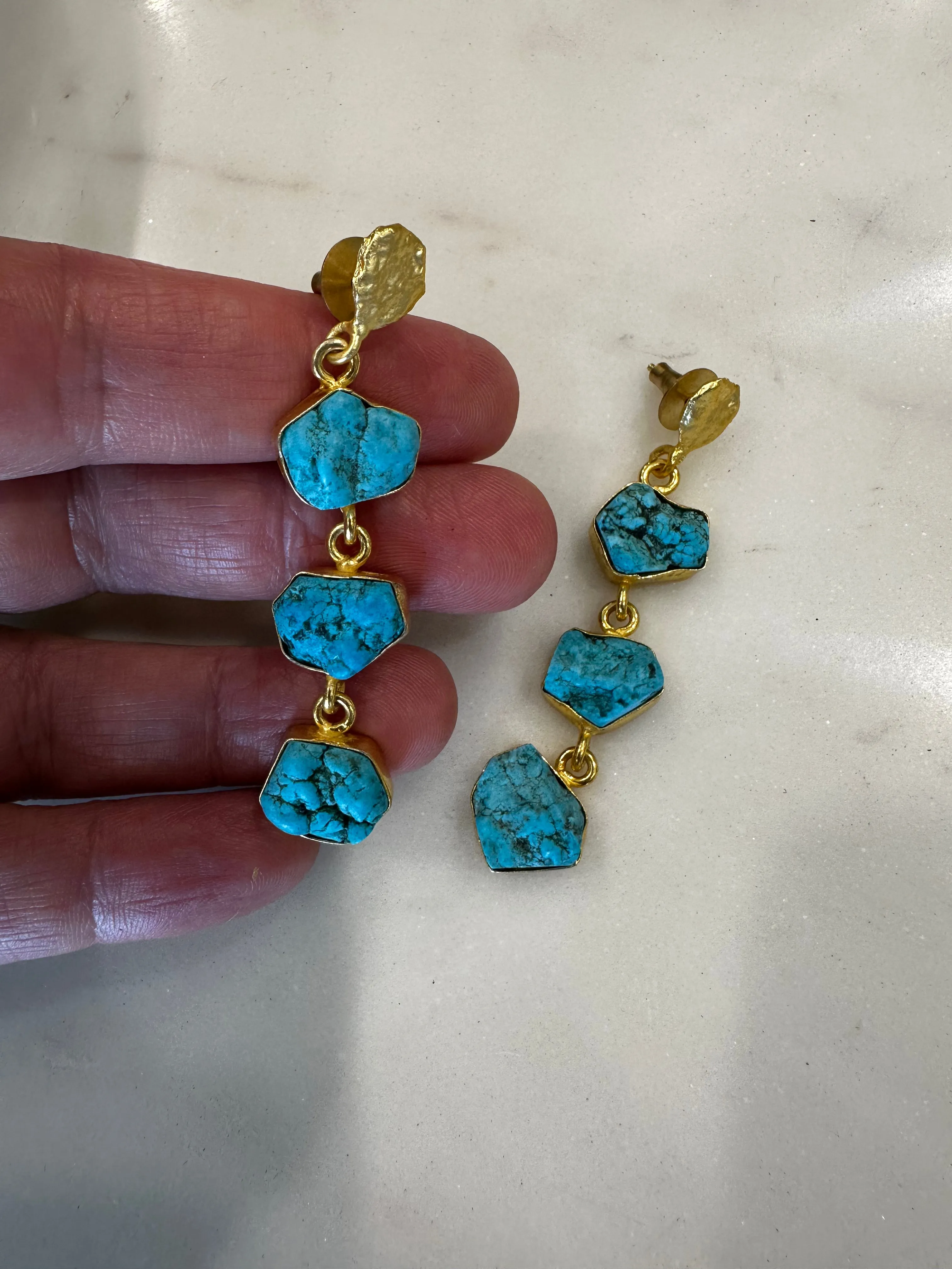 Gemajesty 3 Tier Raw Turquoise Drop Gold Earring