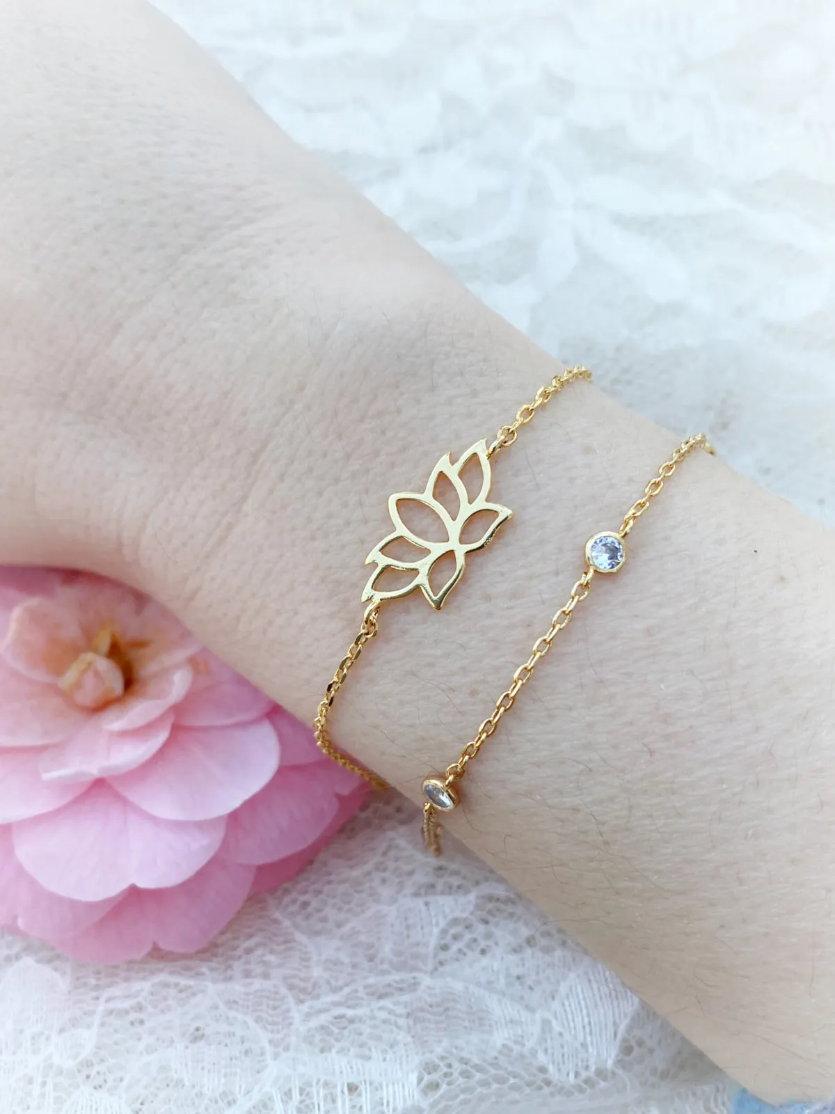 Lotus Outline Bracelet