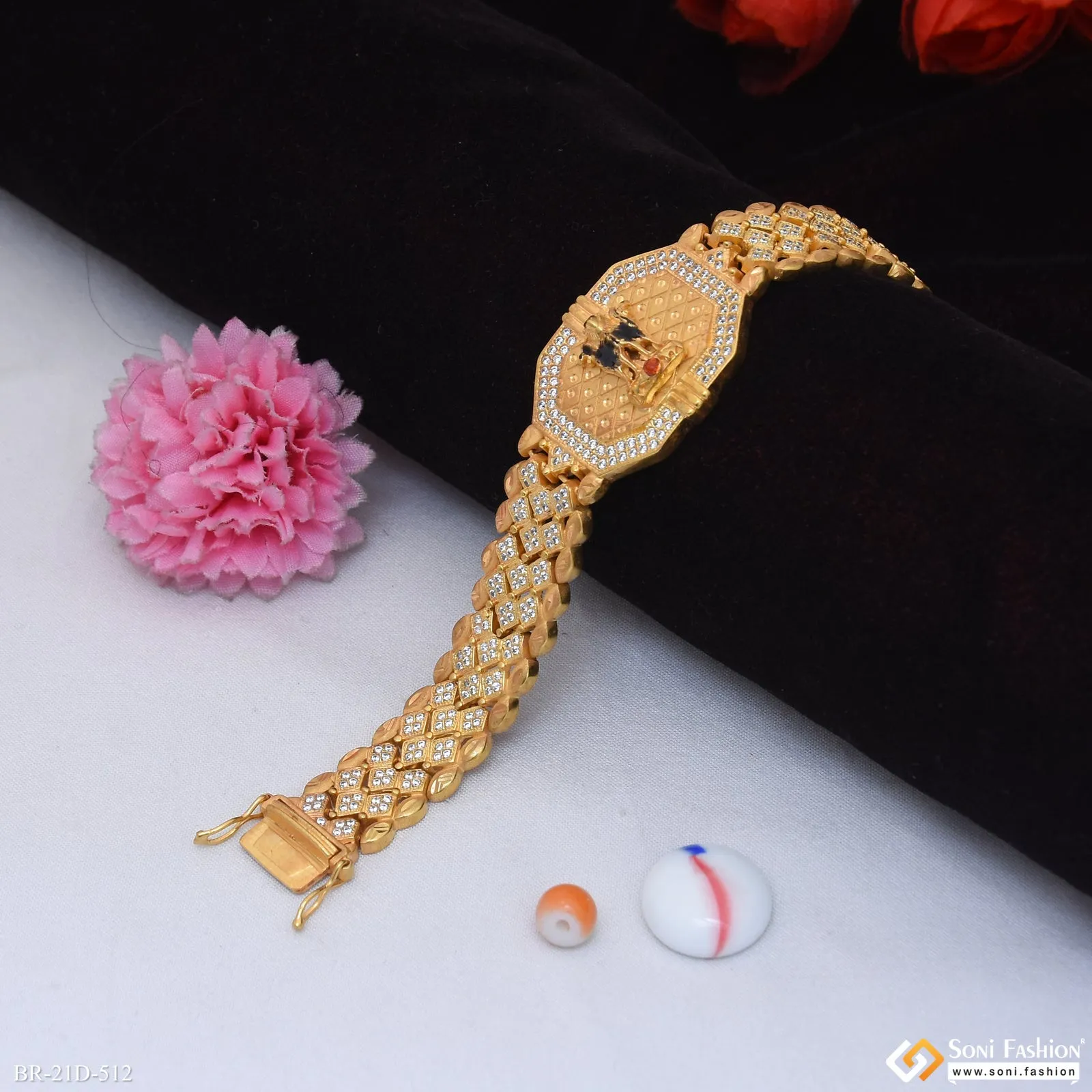 Mudra Popular Design Gold Plated Bracelet for Men - Style D512