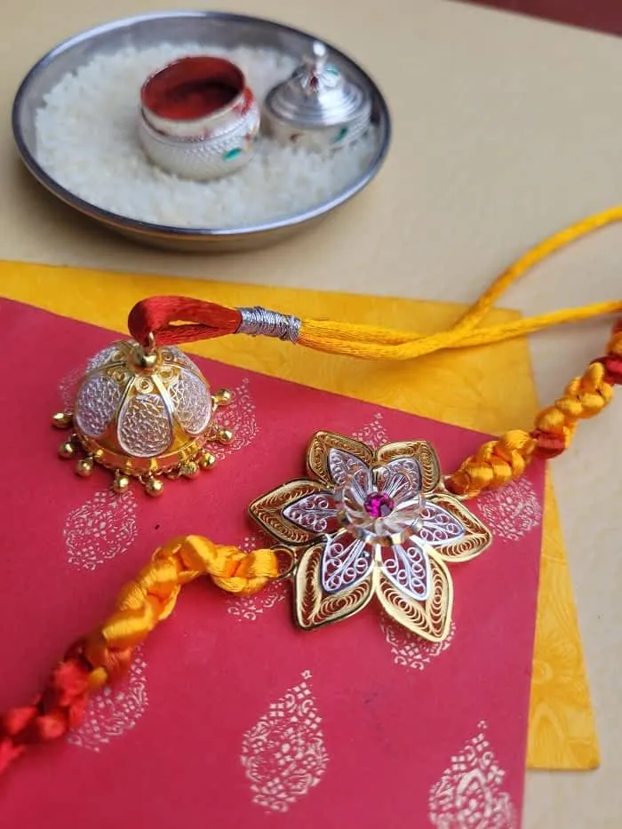 Nature's embrace - Silver Rakhi and Lumba Set