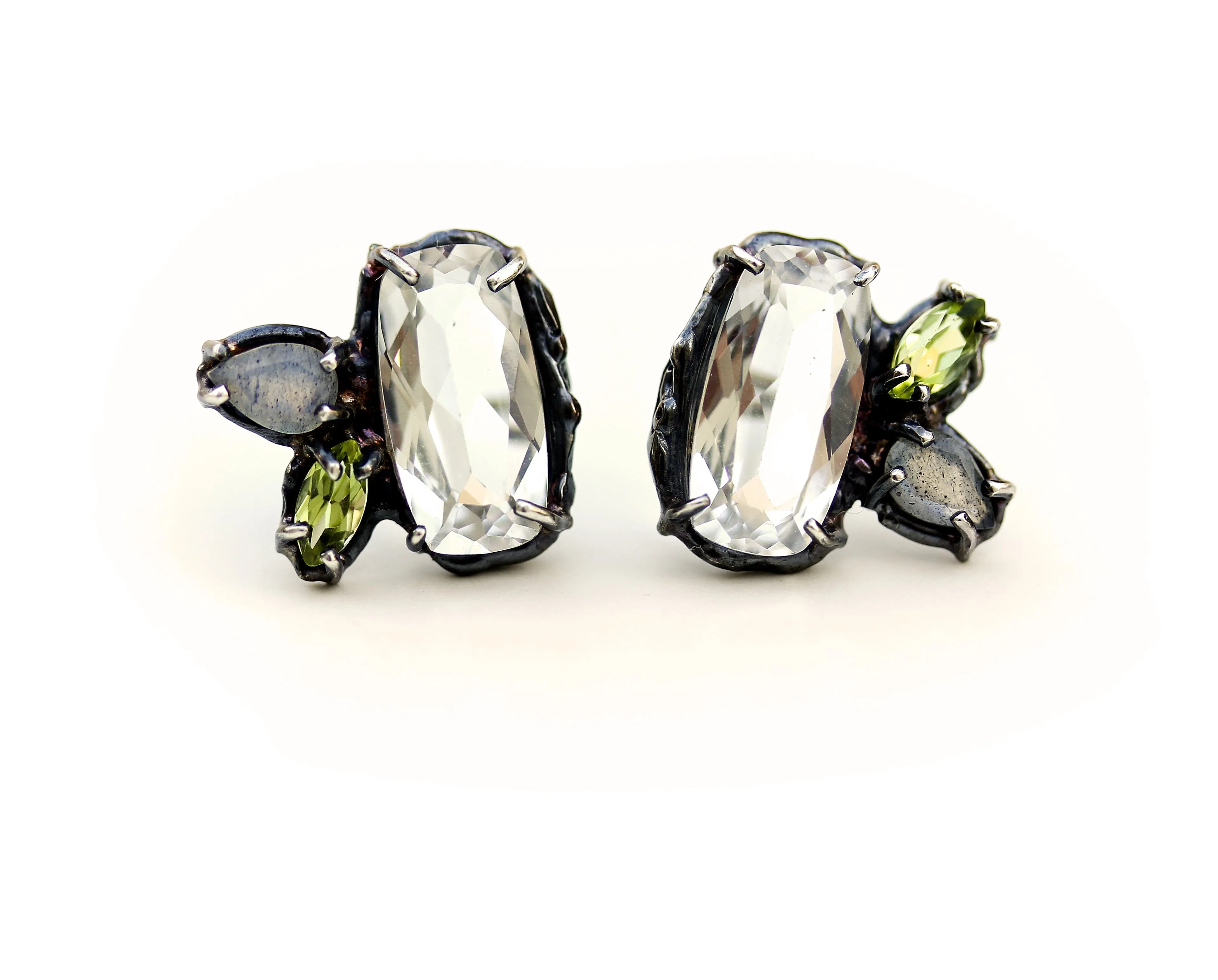 Ophelia Single Drop Necklace set with White Topaz, Peridot and Labrodorite
