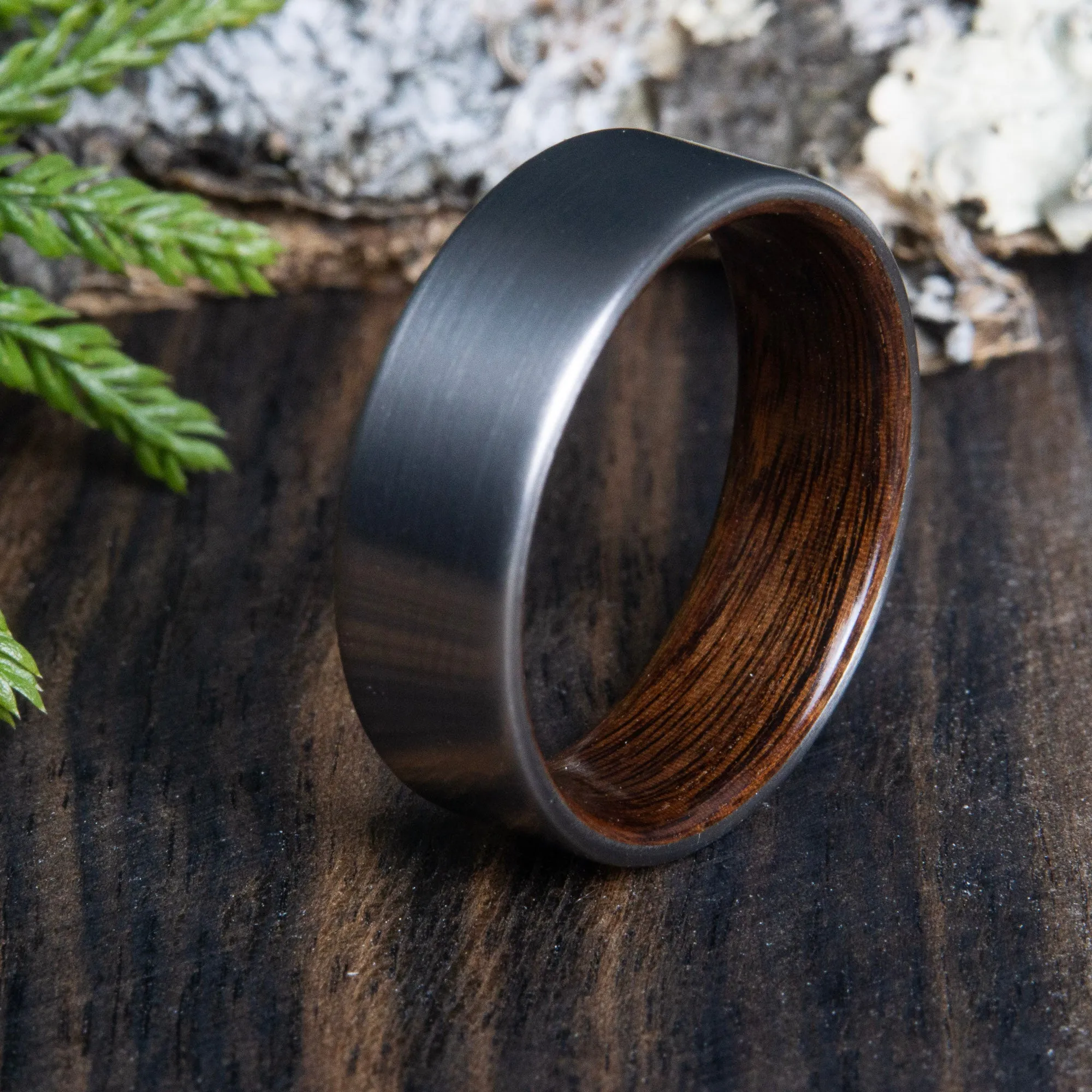 Rosewood ring with satin titanium