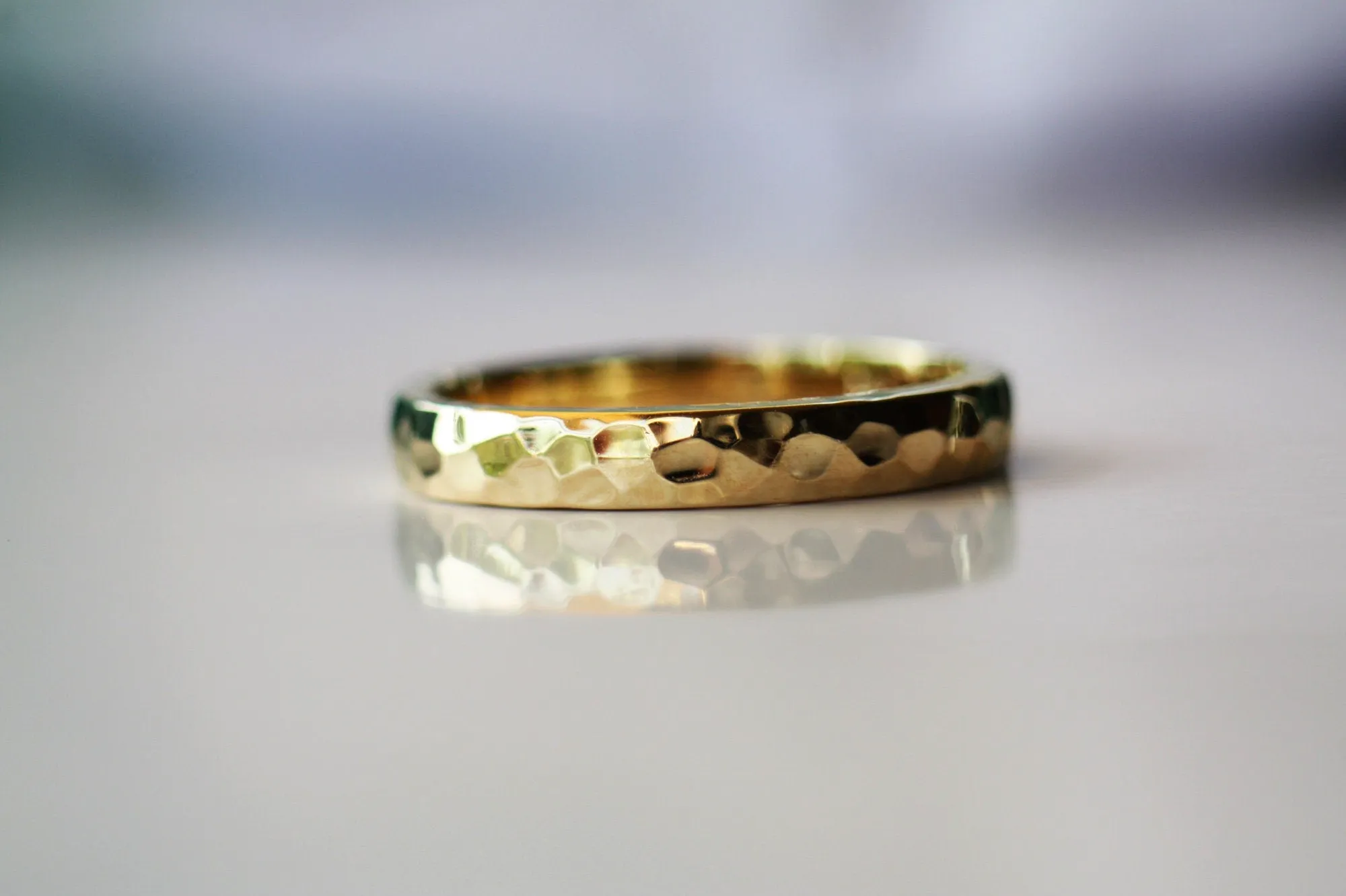 Set of Textured Gold Wedding Rings for couples
