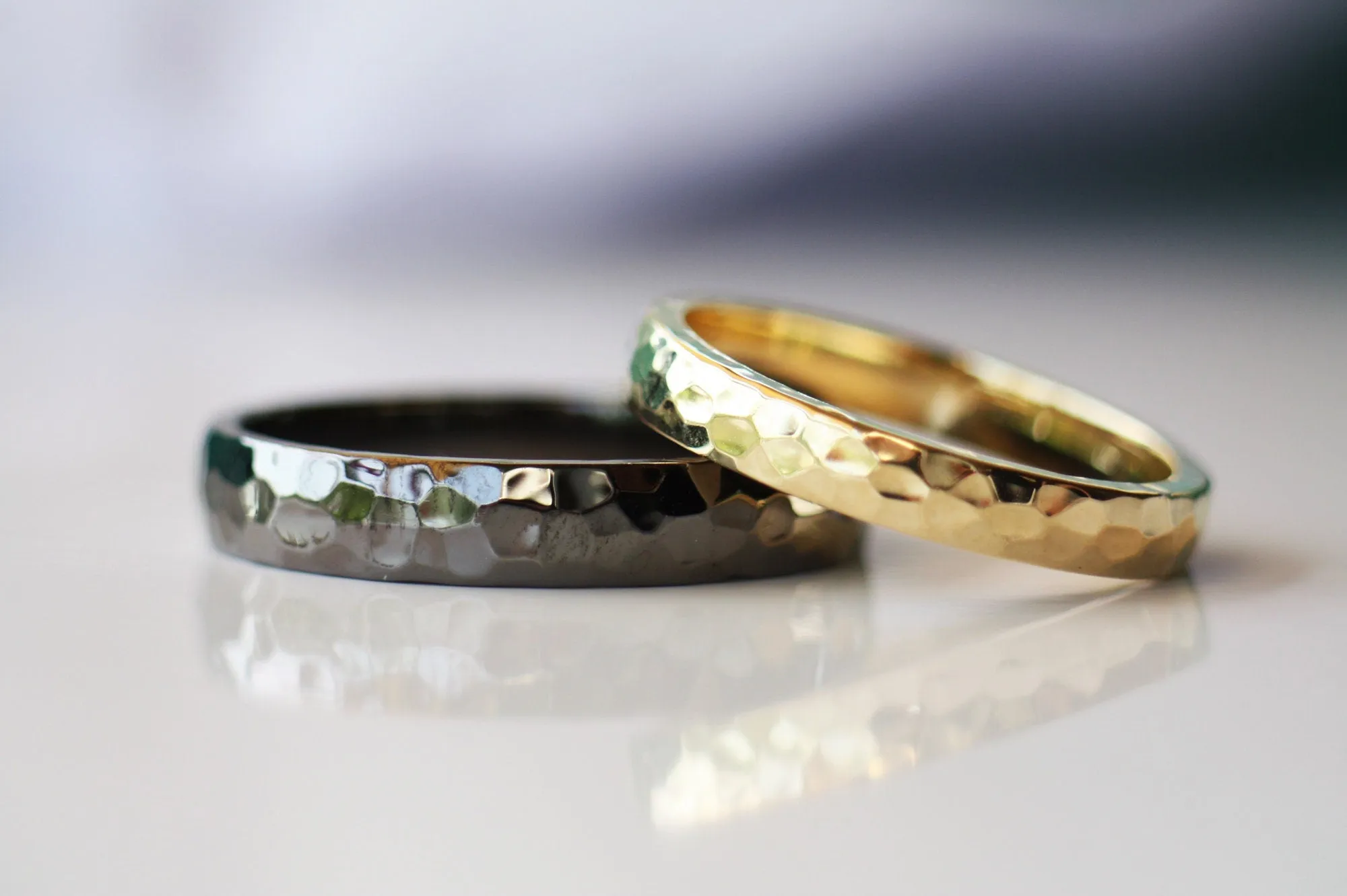 Set of Textured Gold Wedding Rings for couples